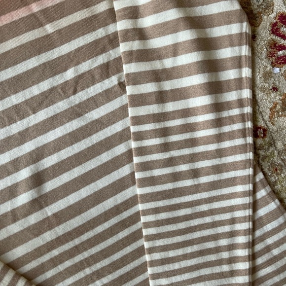 COPY - Sweater j McLaughlin - Picture 4 of 10